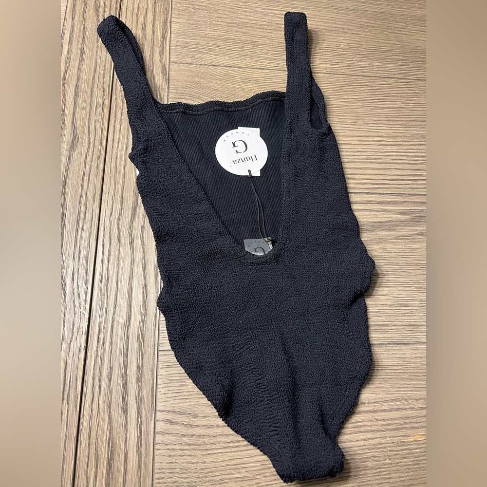Hunza G Textured Square Neck One-Piece Swimsuit, Black, NWT, $245 - Picture 7 of 8